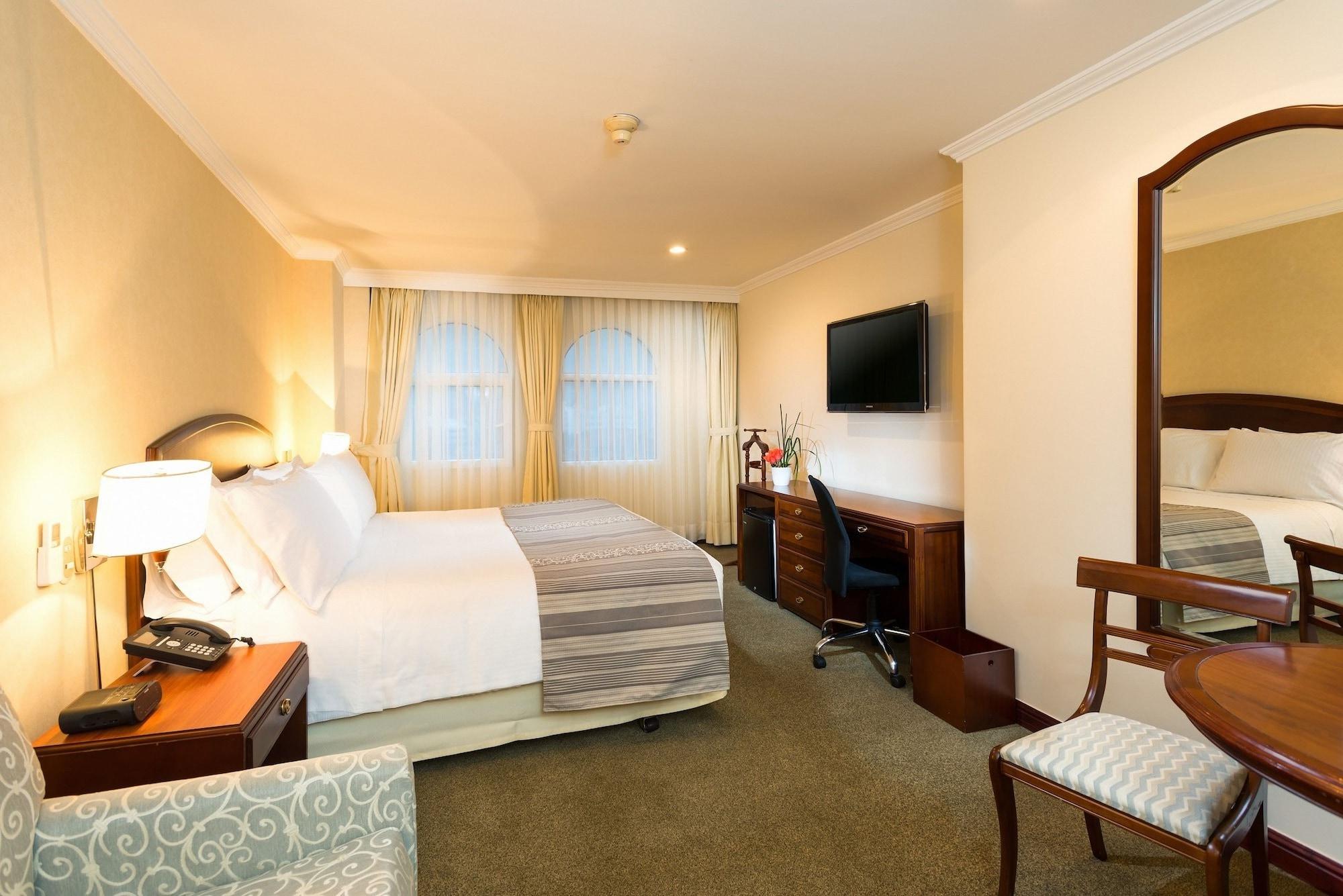 Hotel Dann Carlton Bogota Exterior photo A room at the hotel