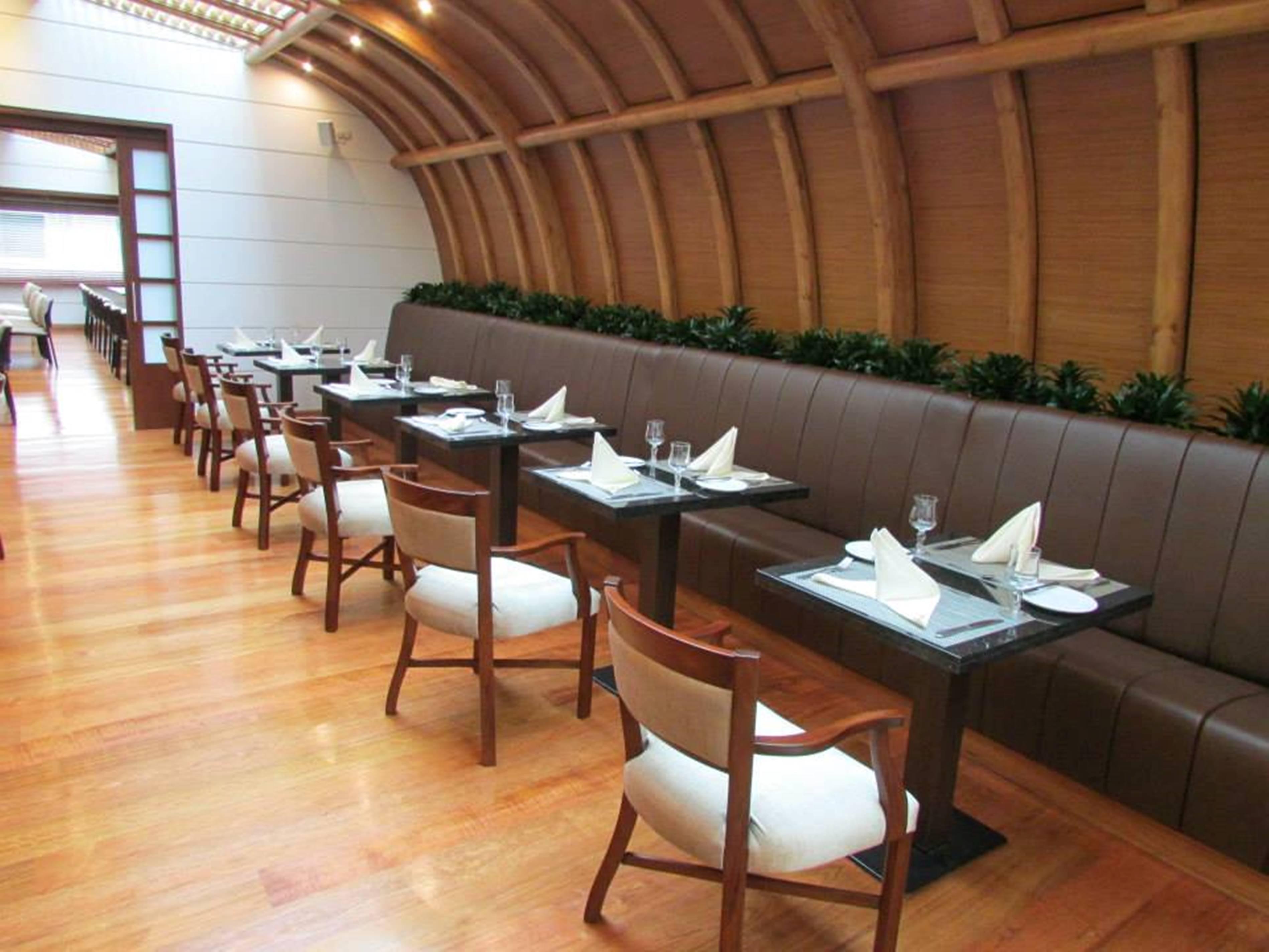 Hotel Dann Carlton Bogota Exterior photo The interior of the restaurant